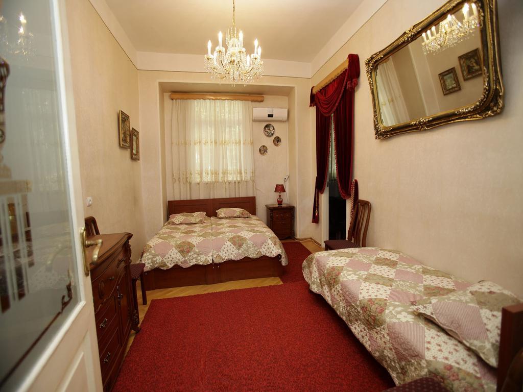 Hotel Leila Tbilisi Pokoj fotografie